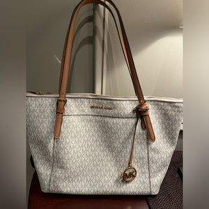 White Michael Kors Medium Tote bag